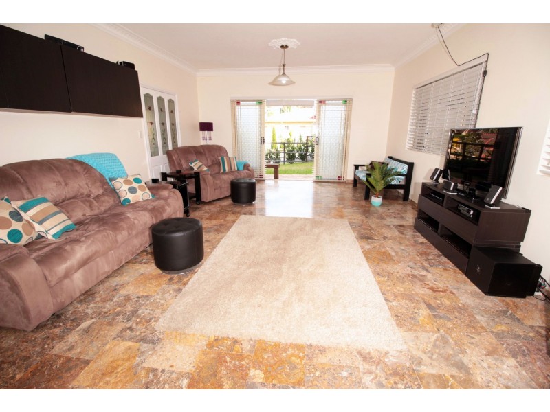 16 Marlock Place, Alfords Point NSW 2234