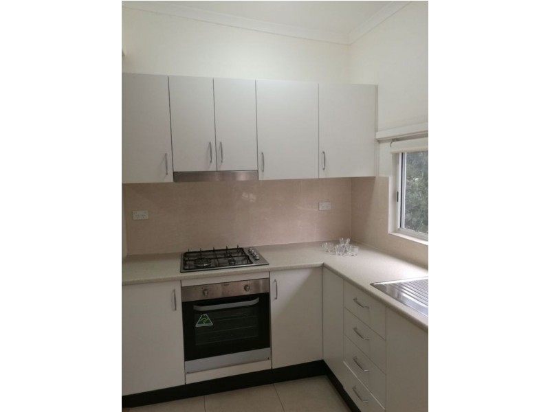 2/114 Bland St, Ashfield NSW 2131