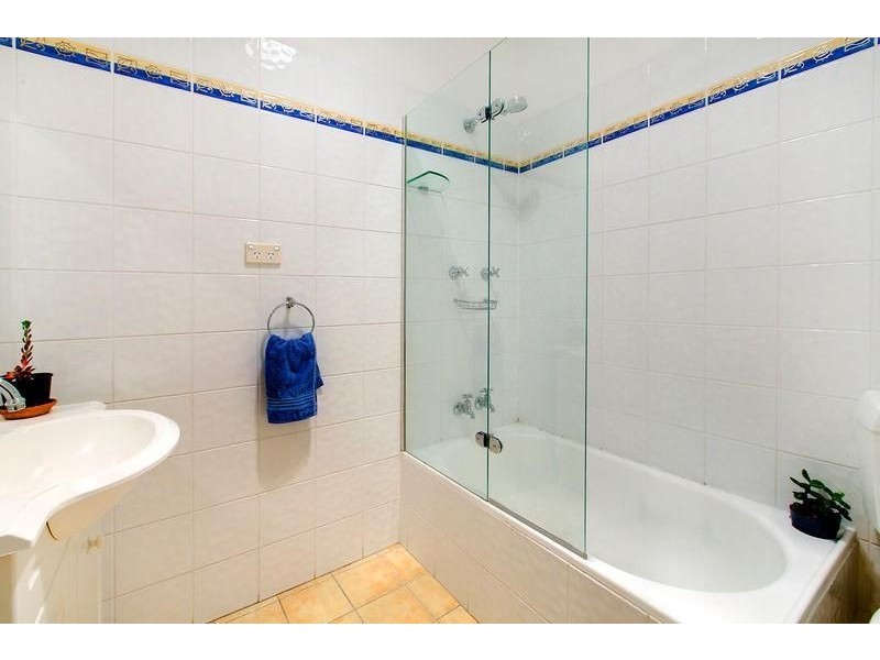 93 Warringah Rd, Narraweena NSW 2099