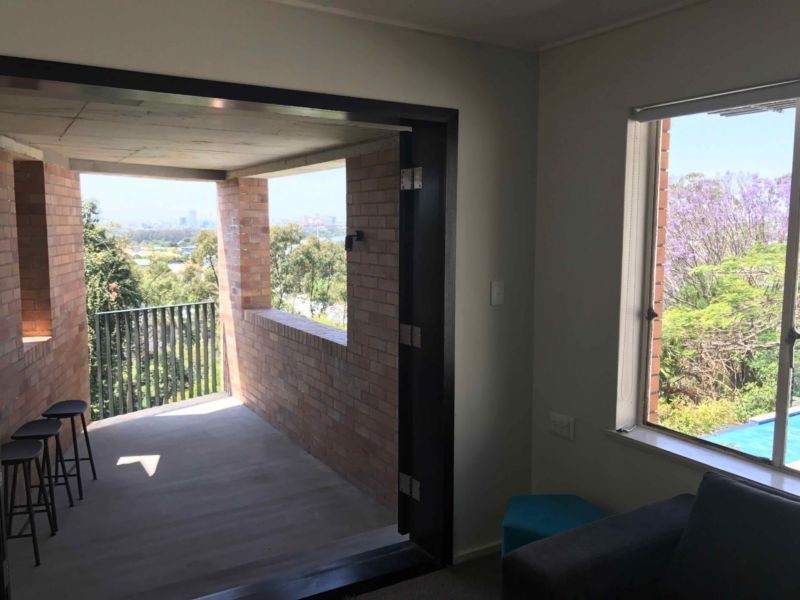 2/11 Bearsden Avenue, Newmarket QLD 4051