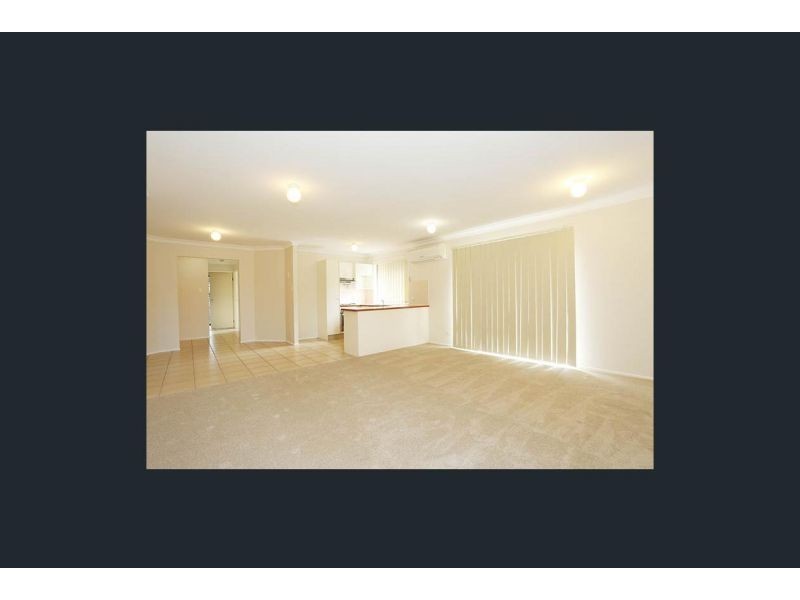 10/12 Collins St, Brassall QLD 4305