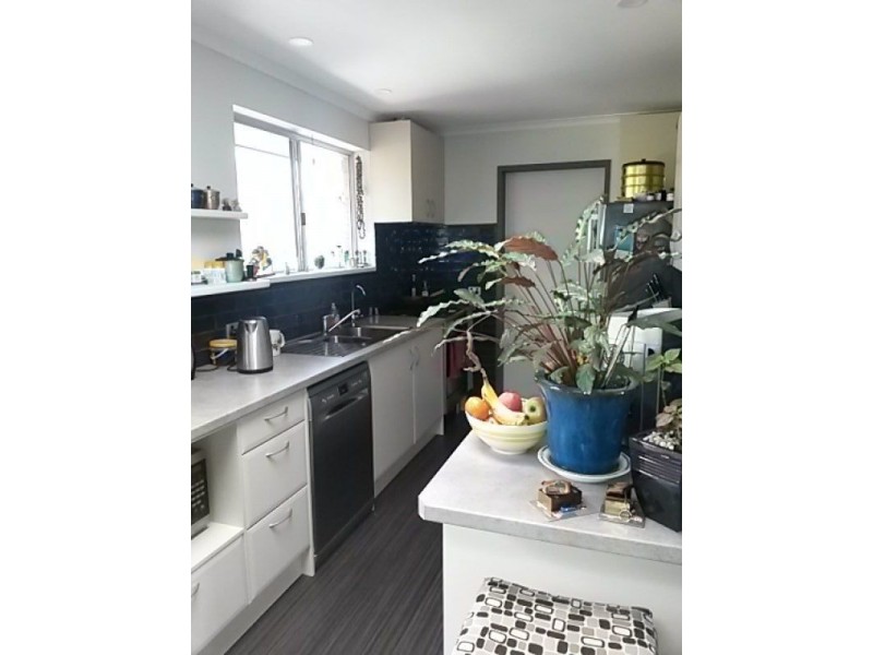 4 Falcon Avenue, Hallett Cove SA 5158