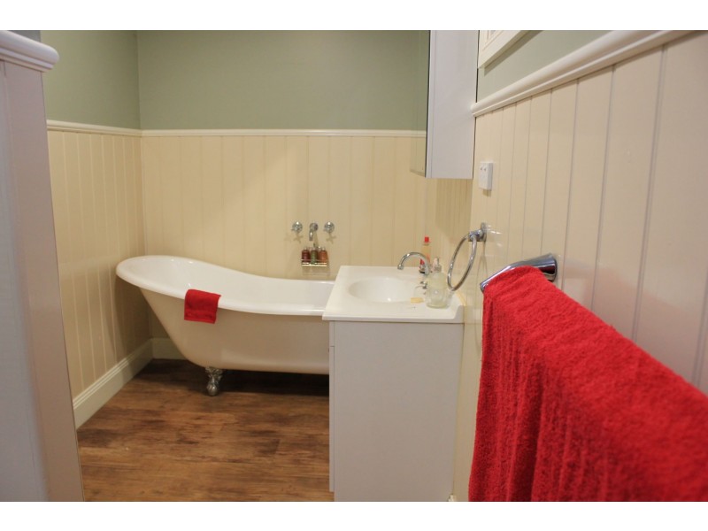 205 Mardan-Dumbalk Rd, Dumbalk VIC 3956