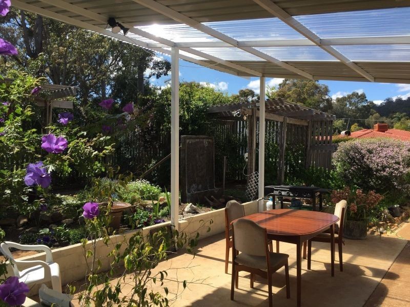 37 Coongan Ave, Greenmount WA 6056