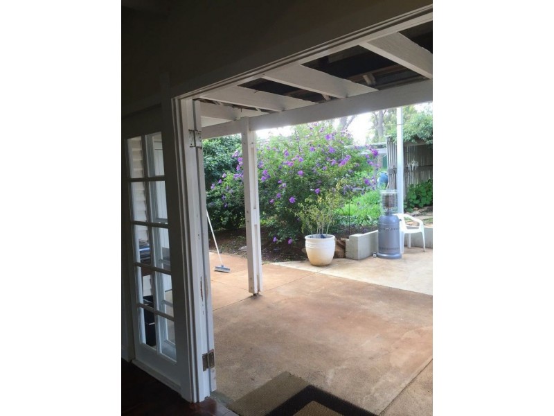 37 Coongan Ave, Greenmount WA 6056