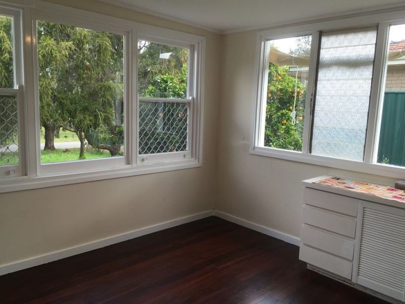 37 Coongan Ave, Greenmount WA 6056