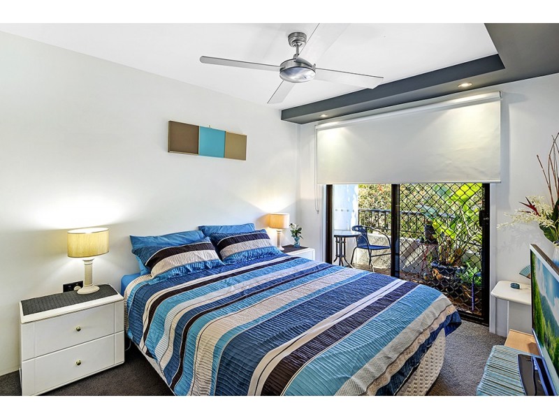 13/22 Second Avenue, Broadbeach QLD 4218