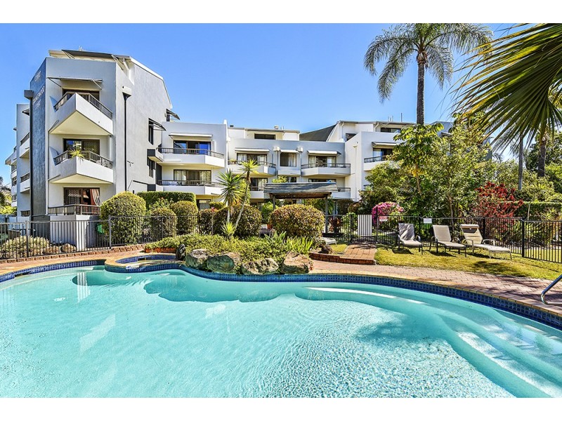 13/22 Second Avenue, Broadbeach QLD 4218