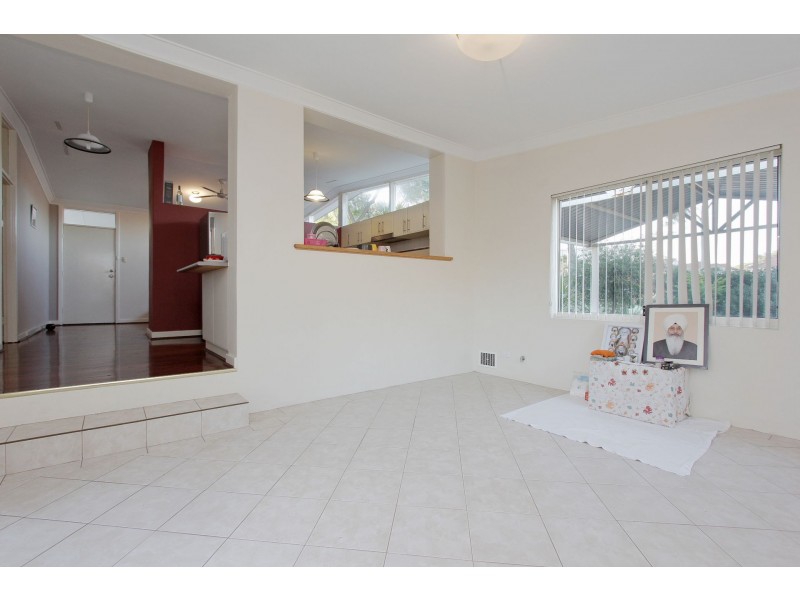 72 Epsom Ave, Belmont WA 6104