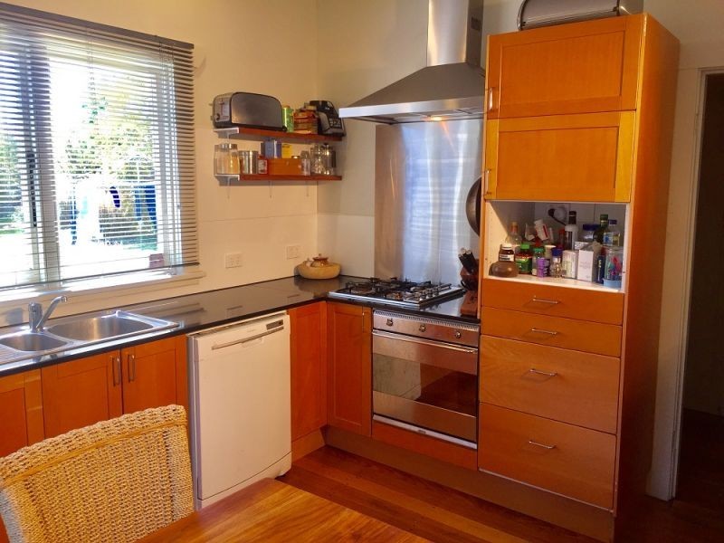 32 Button St, Mowbray TAS 7248
