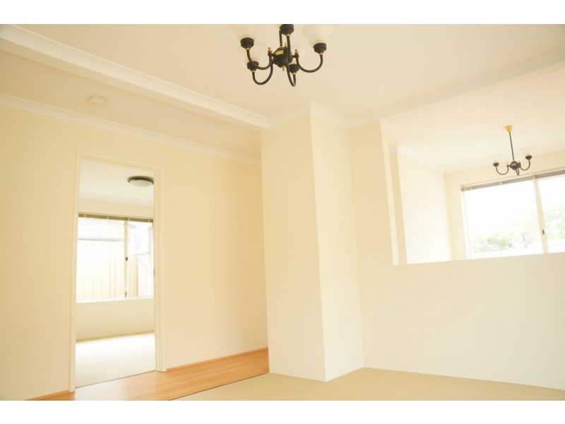 2A Dulverson Place, South Lake WA 6164