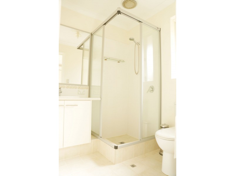 2A Dulverson Place, South Lake WA 6164