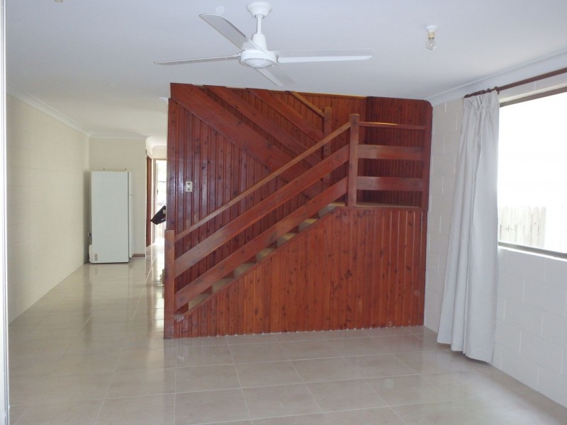 3/12 Victoria Parade, Coochiemudlo Island QLD 4184