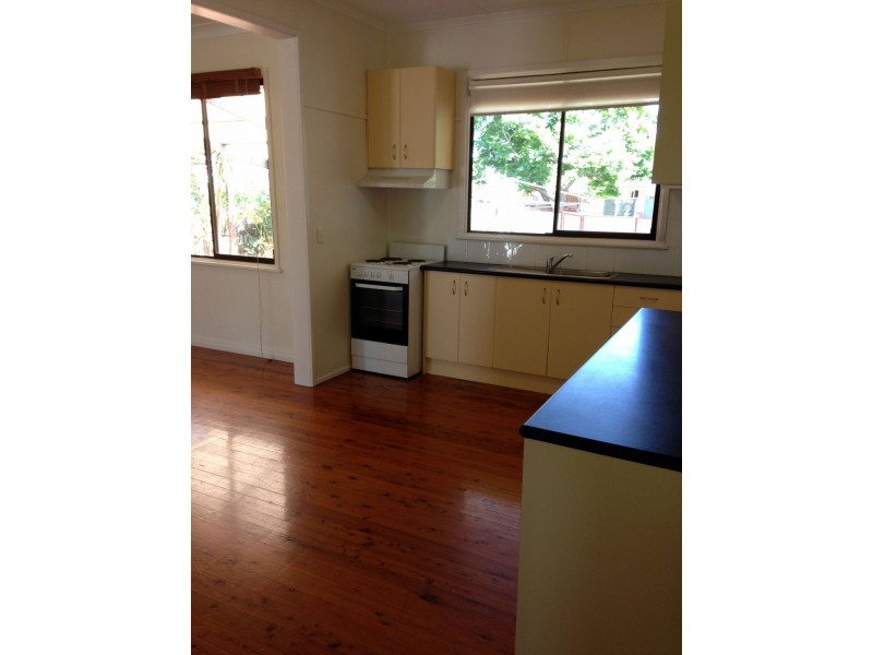 3 Norah Street, Centenary Heights QLD 4350