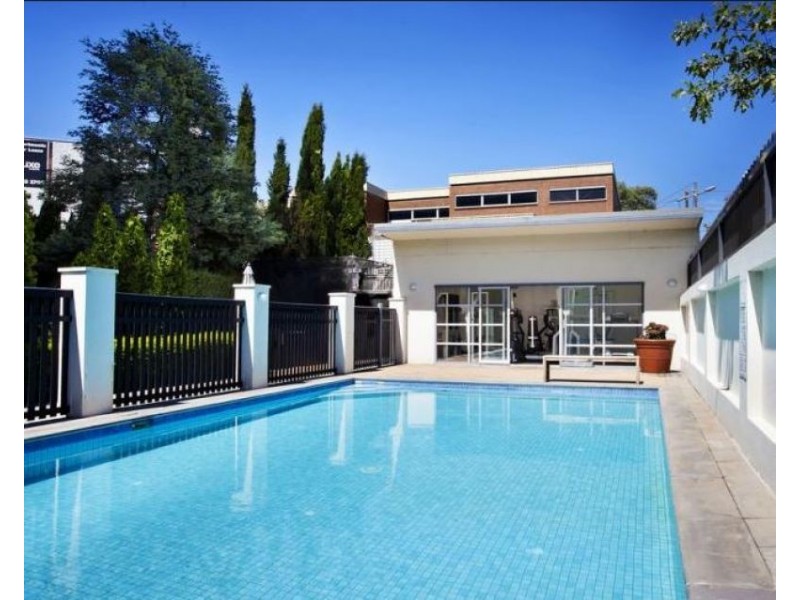 Unit 208/102 Wells Street, Southbank VIC 3006