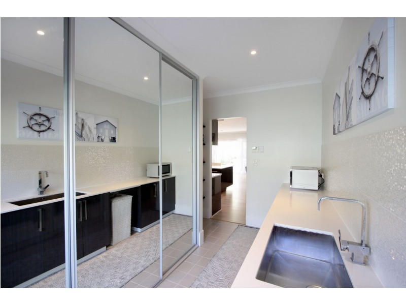 9 Moonbooli Street, Forrestfield WA 6058