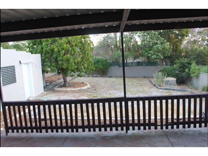 116 Bundary Road, St James WA 6102