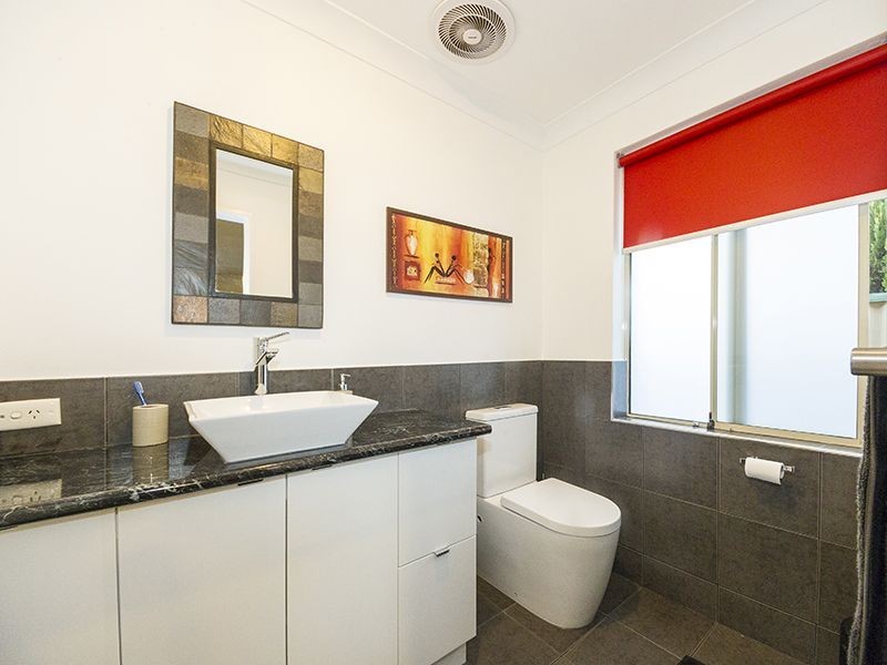 5 Alloway Place, Seville Grove WA 6112