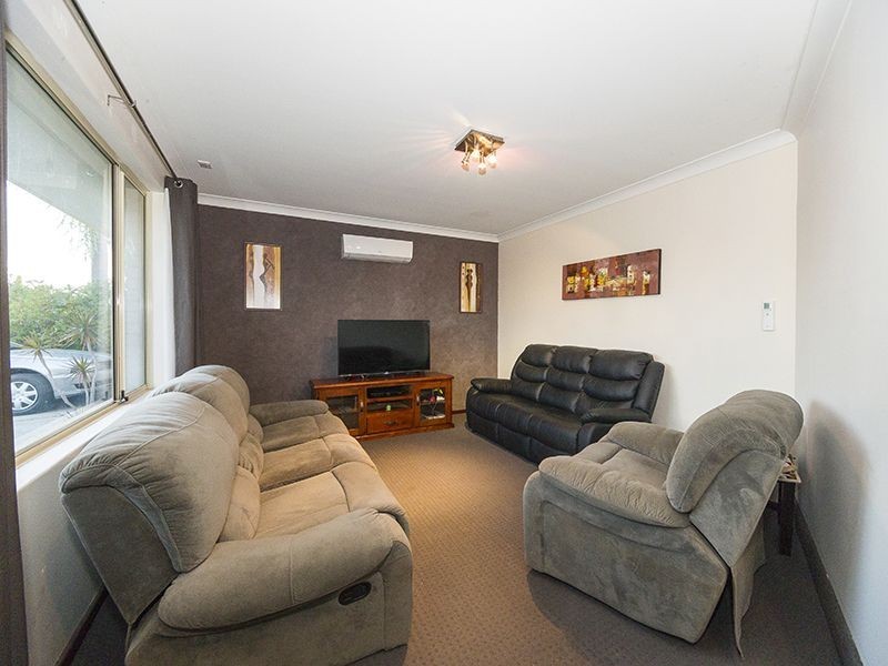5 Alloway Place, Seville Grove WA 6112