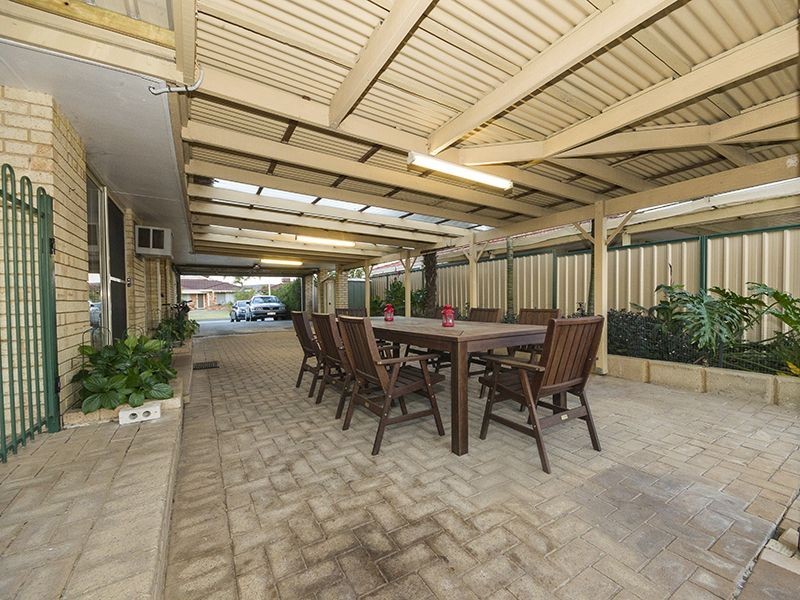 5 Alloway Place, Seville Grove WA 6112