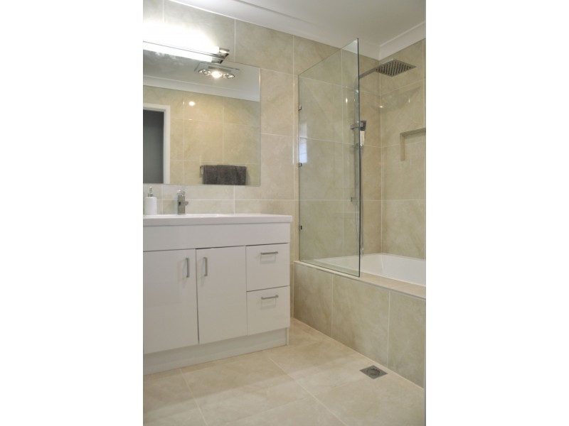 2 Cater Street, Bracken Ridge QLD 4017