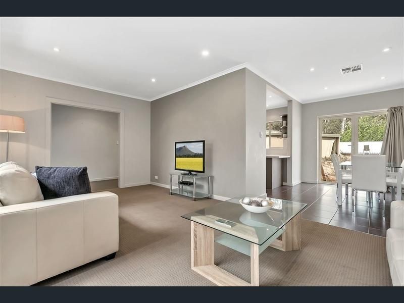 35 Steventon Drive, Banksia Park SA 5091