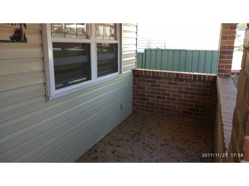 33 KOONOONA AVE, Villawood NSW 2163