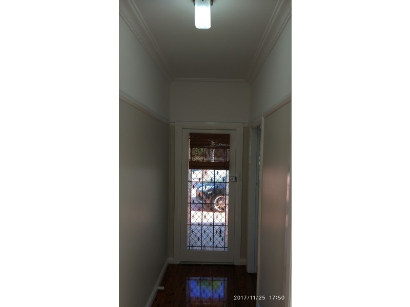 33 KOONOONA AVE, Villawood NSW 2163