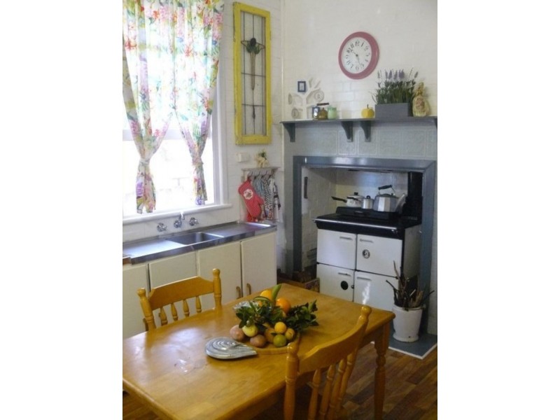 6 Rankin St, Woodstock NSW 2793