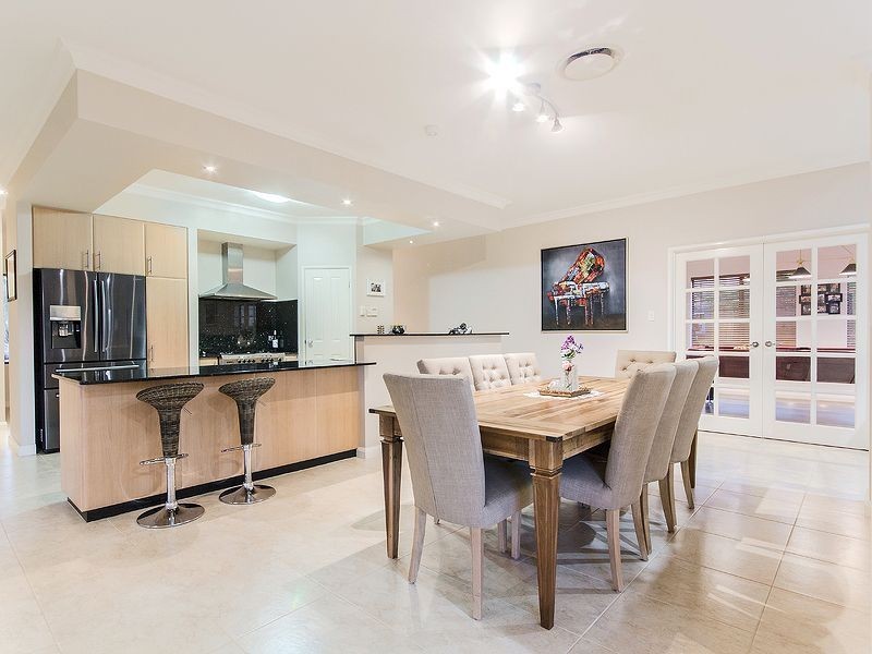 6 Placid Waters Parade, Coodanup WA 6210