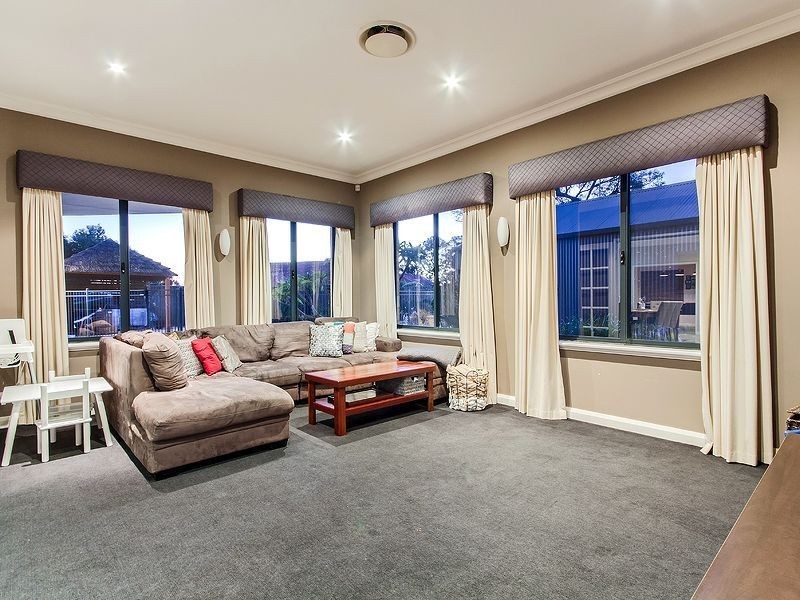 6 Placid Waters Parade, Coodanup WA 6210