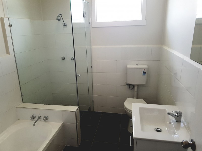 11 Bellevue Ave, Lismore Heights NSW 2480
