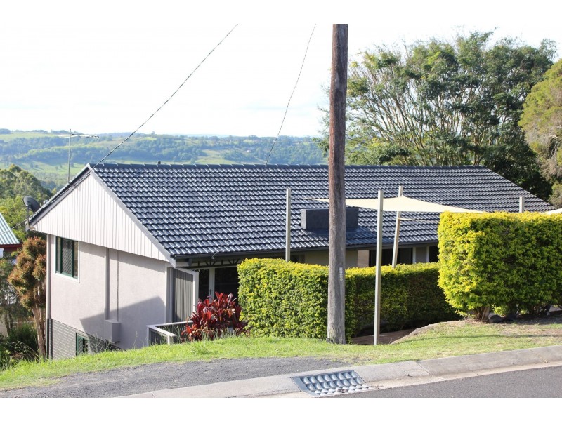 11 Bellevue Ave, Lismore Heights NSW 2480