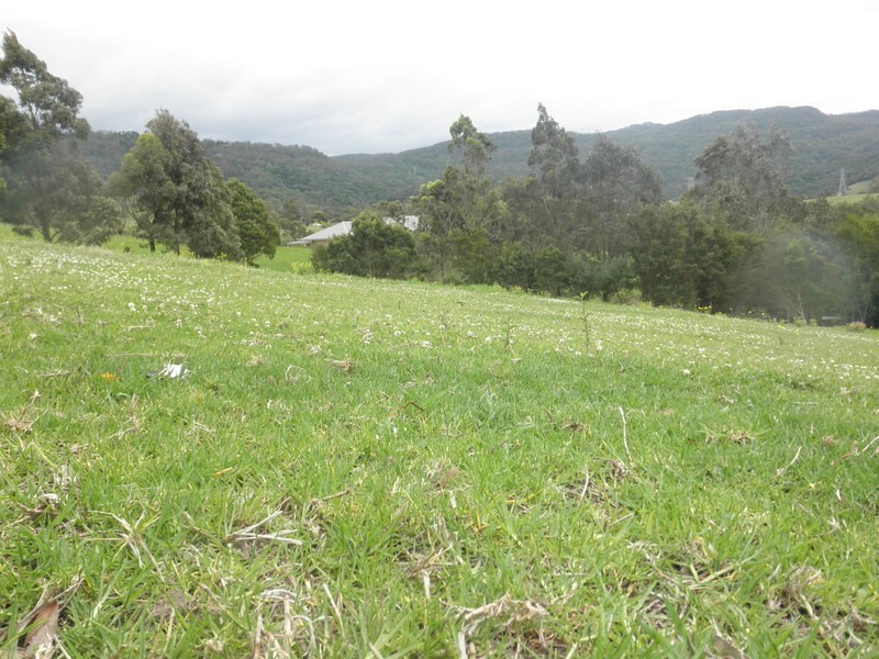 66 – 70 William James Drive, Mount Kembla NSW 2526