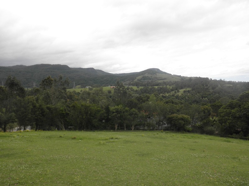 66 – 70 William James Drive, Mount Kembla NSW 2526