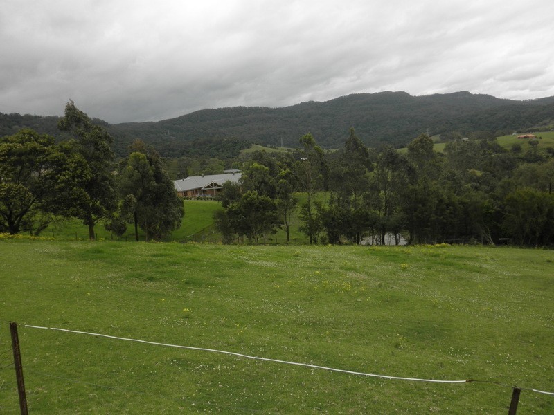 66 – 70 William James Drive, Mount Kembla NSW 2526