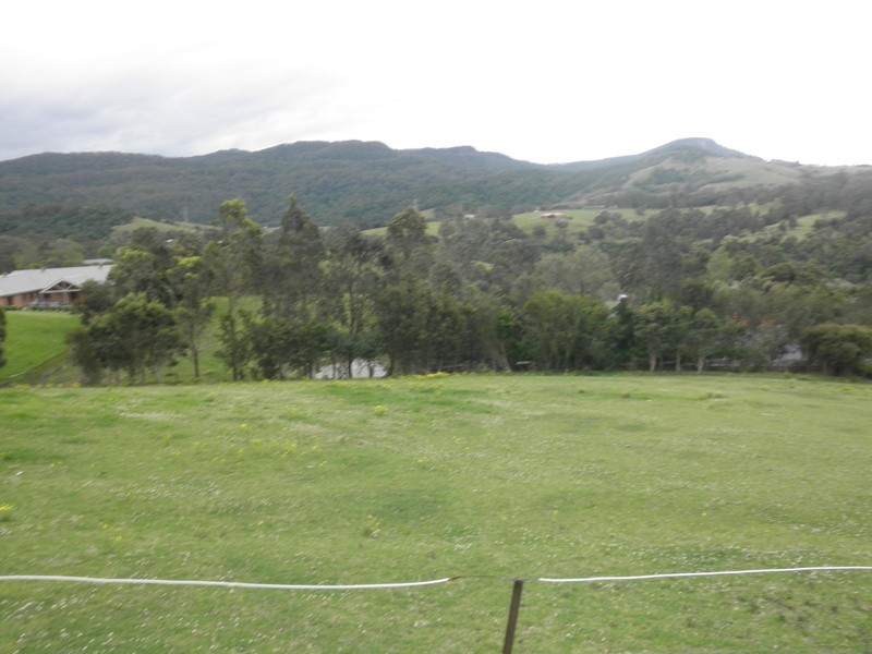 66 – 70 William James Drive, Mount Kembla NSW 2526