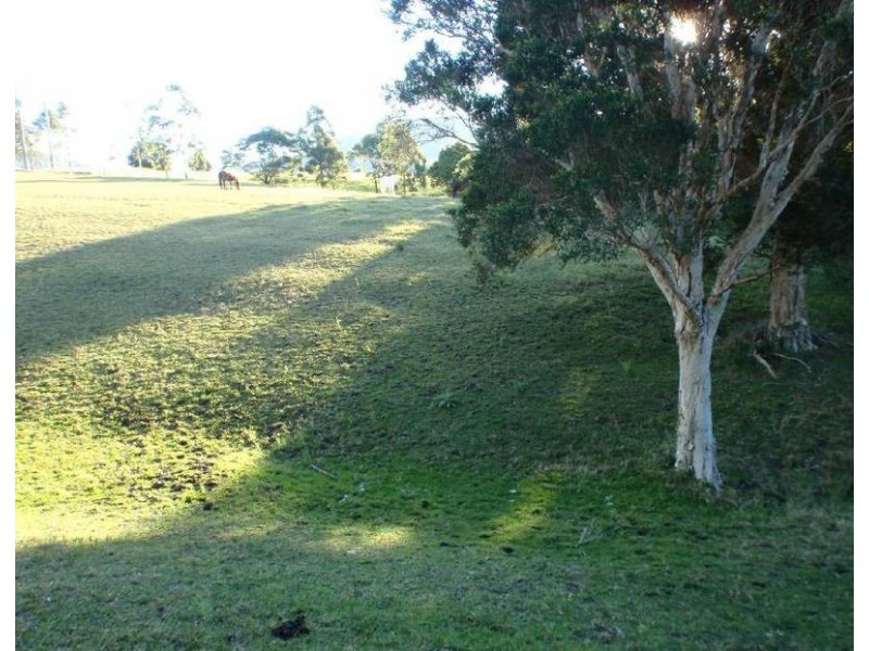 66 – 70 William James Drive, Mount Kembla NSW 2526