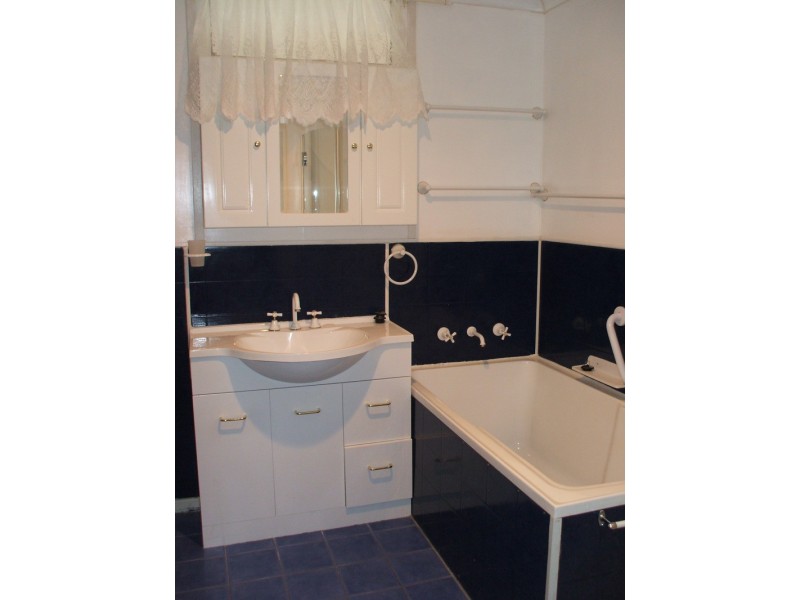 23 Gandawarra Crescent, Newman WA 6753