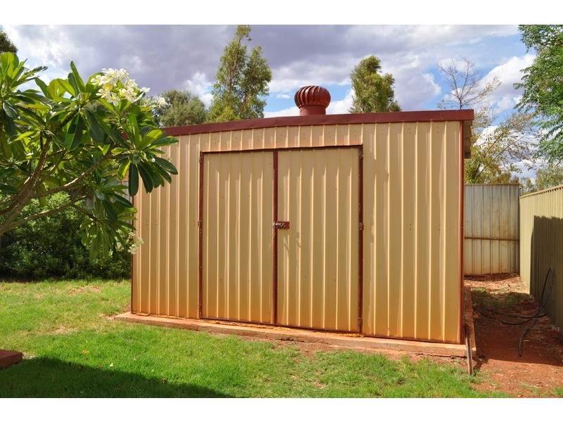 23 Gandawarra Crescent, Newman WA 6753