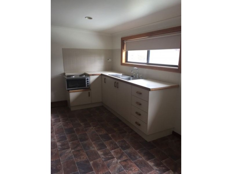 15 Milford Road, Ellis Lane NSW 2570