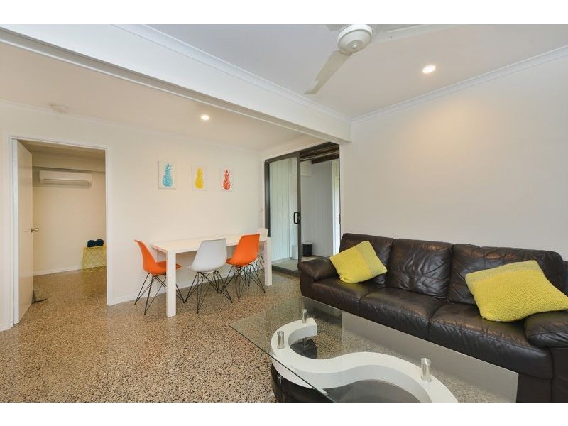 2/5 Magee Street, Aeroglen QLD 4870