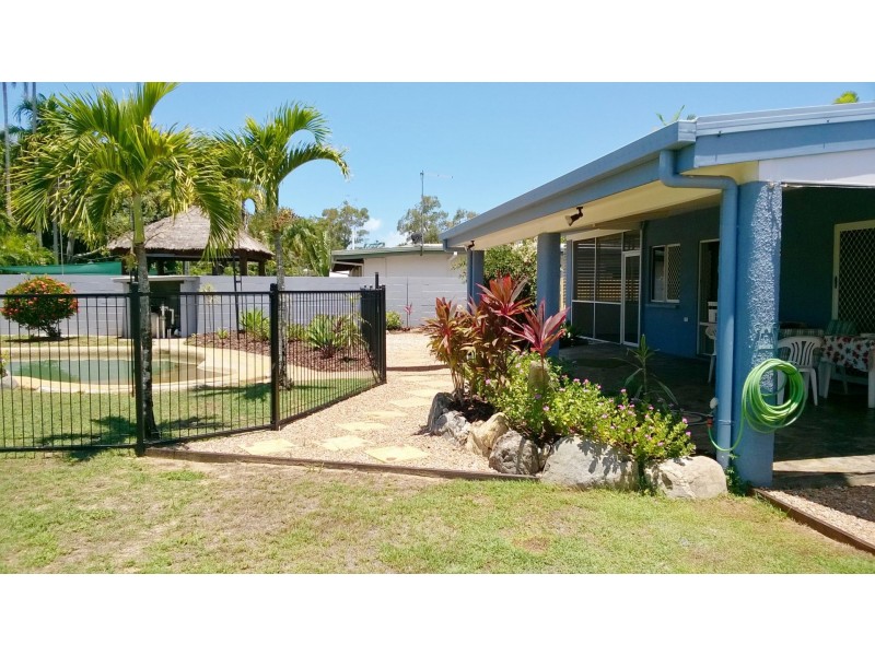 16 Derby street, Yorkeys Knob QLD 4878