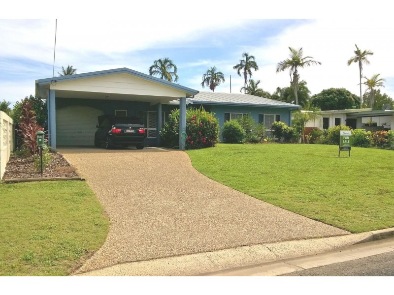 16 Derby street, Yorkeys Knob QLD 4878