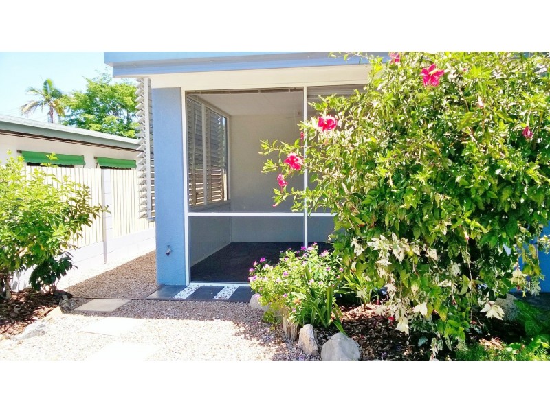16 Derby street, Yorkeys Knob QLD 4878