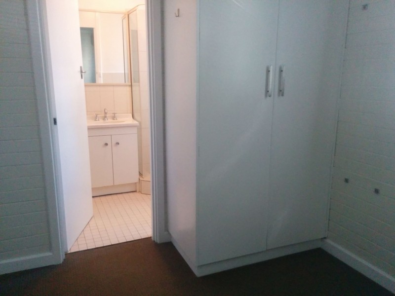 10/159 Fairway, Crawley WA 6009