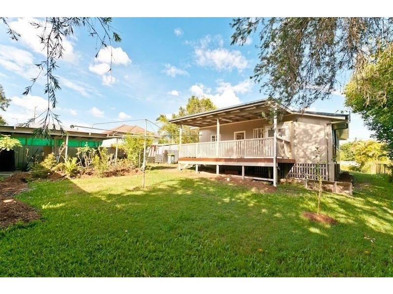 9 Kate Street, Kedron QLD 4031