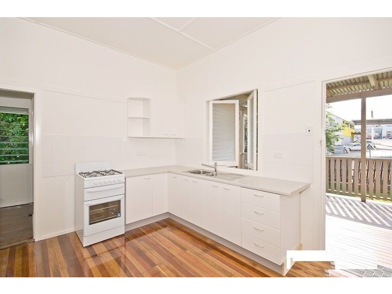 9 Kate Street, Kedron QLD 4031