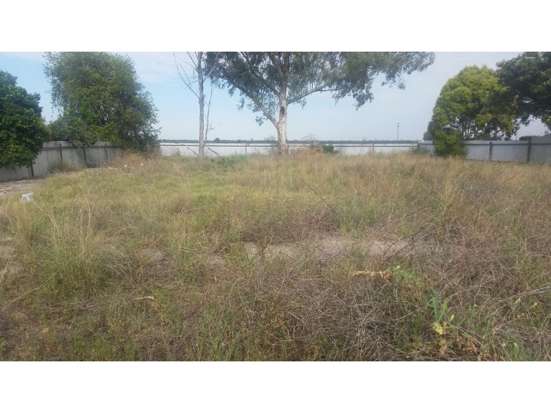 33 Boland Drive, Moree NSW 2400