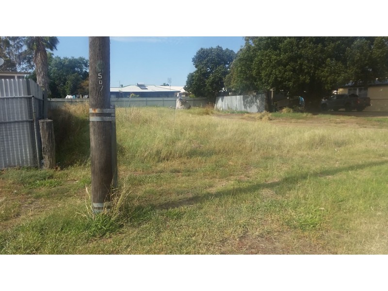 64 Jones Avenue, Moree NSW 2400